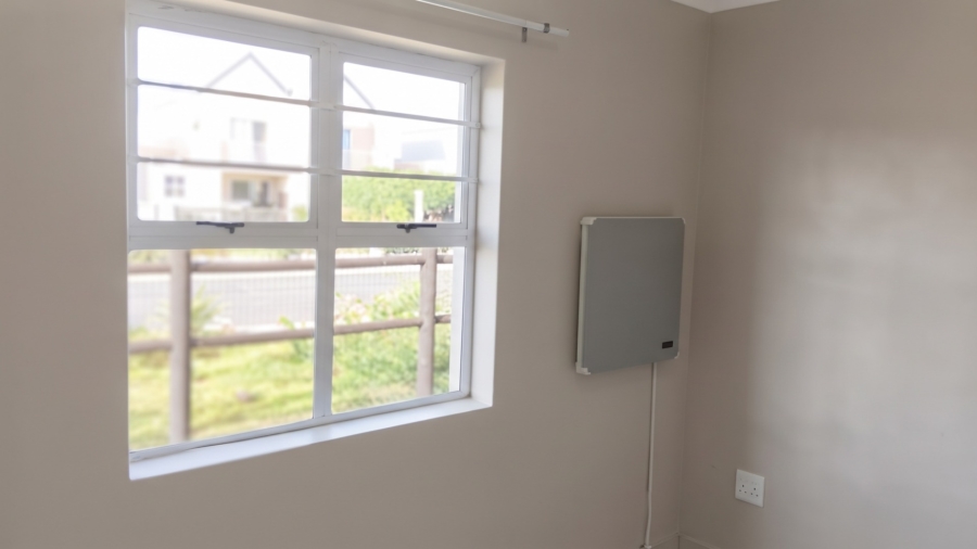 To Let 2 Bedroom Property for Rent in Laguna Sands Western Cape